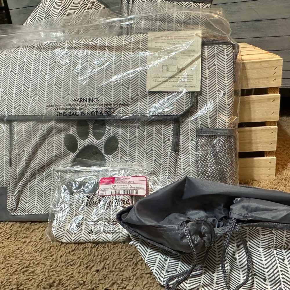 Gray HerringBONE Pet Carrier Set with Pet Business Bag